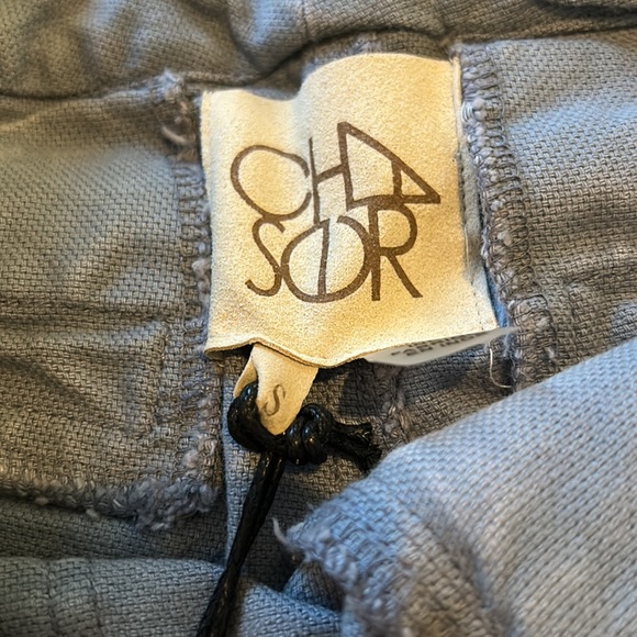 NWT, Chaser, Women’s Vintage Canvas Bermuda shorts, button pockets - Picture 3 of 5